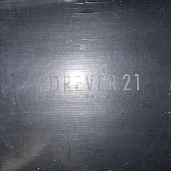 Forever 21 black fringe sandals - Picture 4 of 4